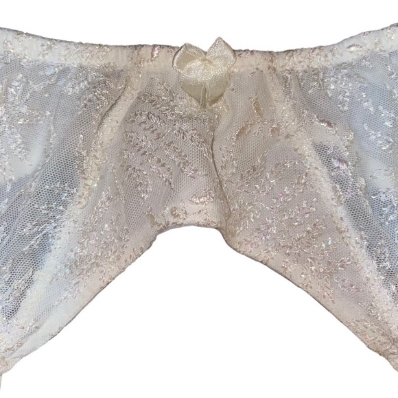 Vintage Victoria’s Secret Garter Belt - Picture 3 of 6